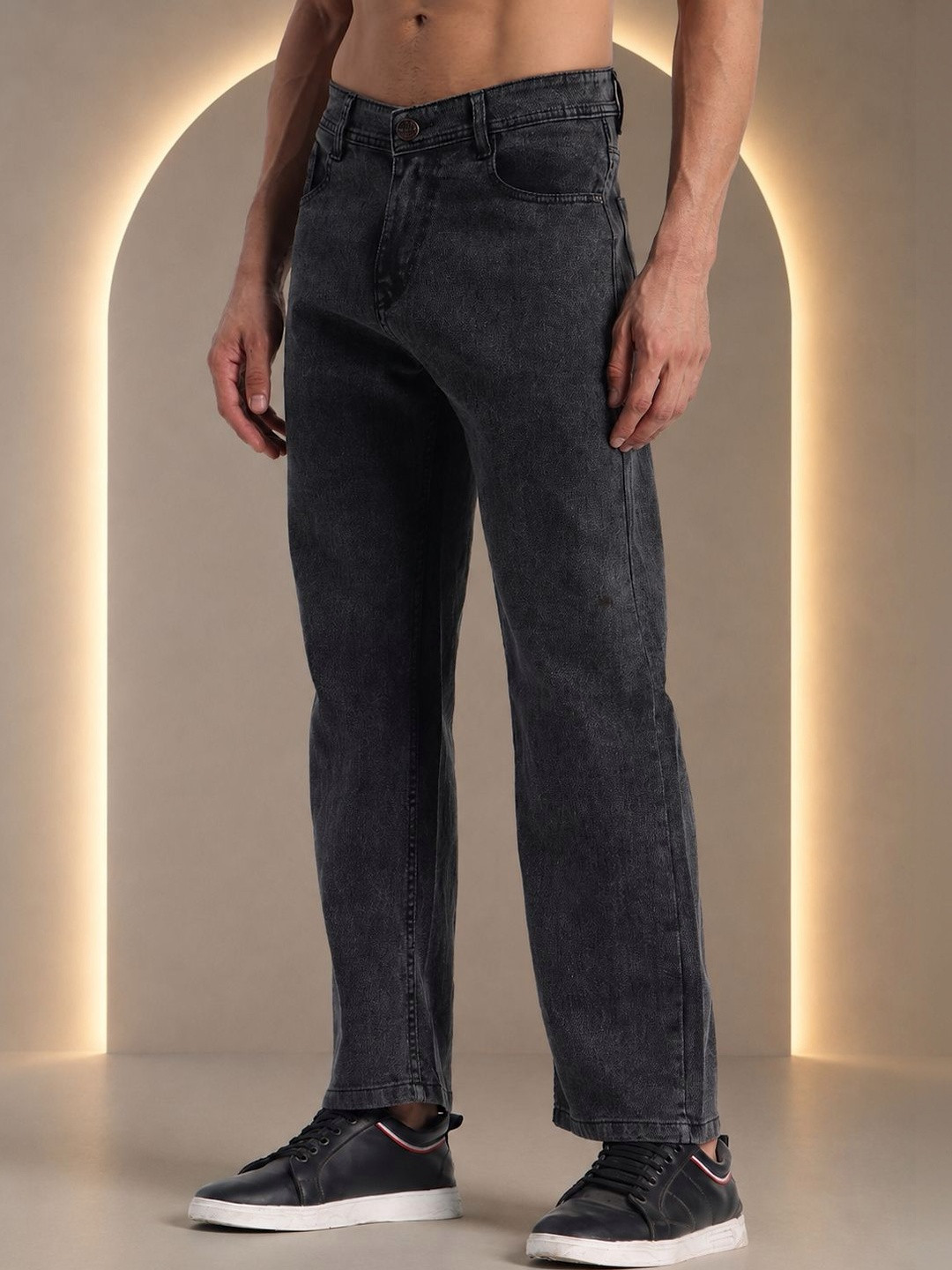 SYNZO Men Comfort Relaxed Fit Mid-Rise Jeans