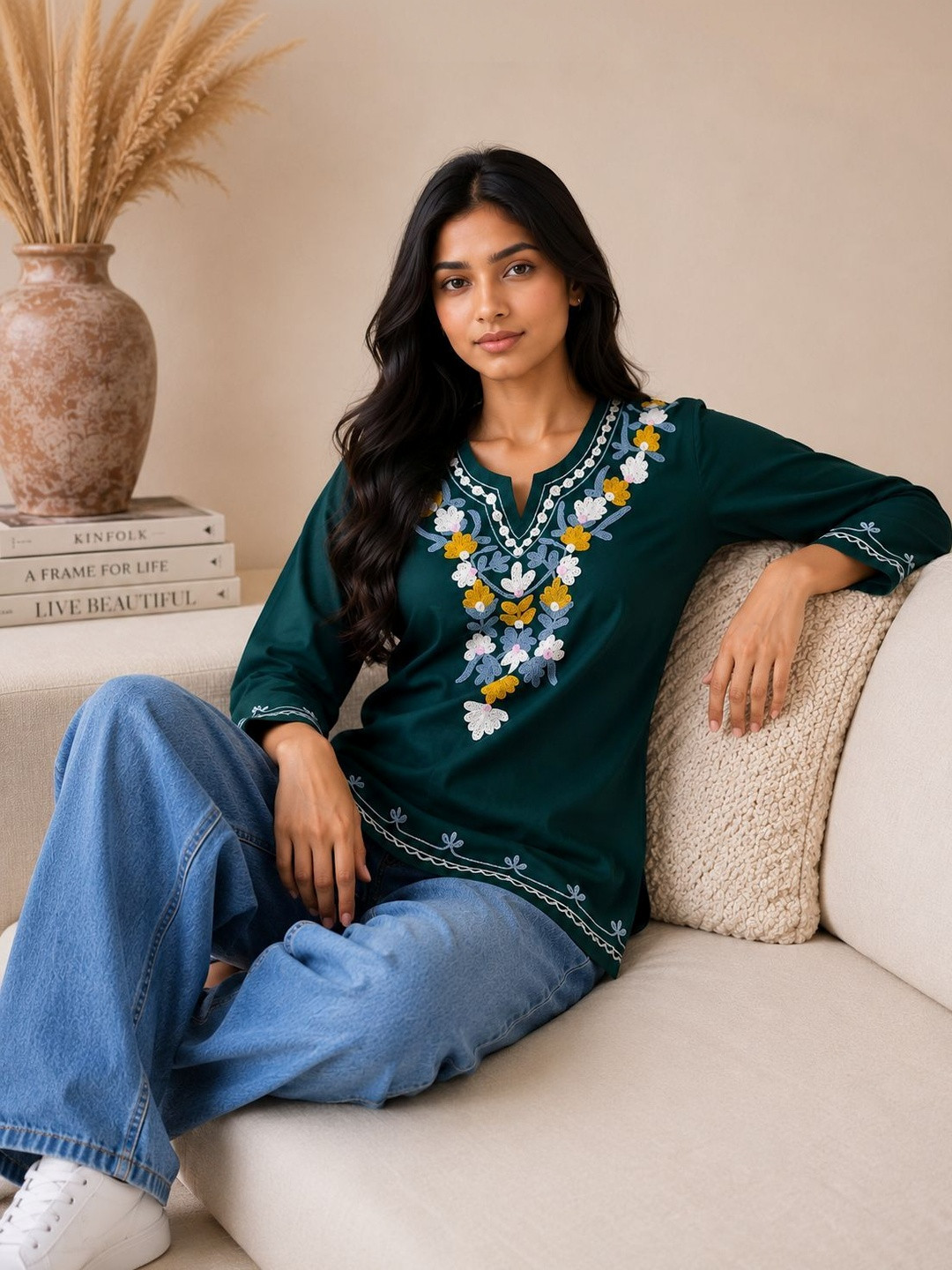 ZHOF Floral Embroidered Top