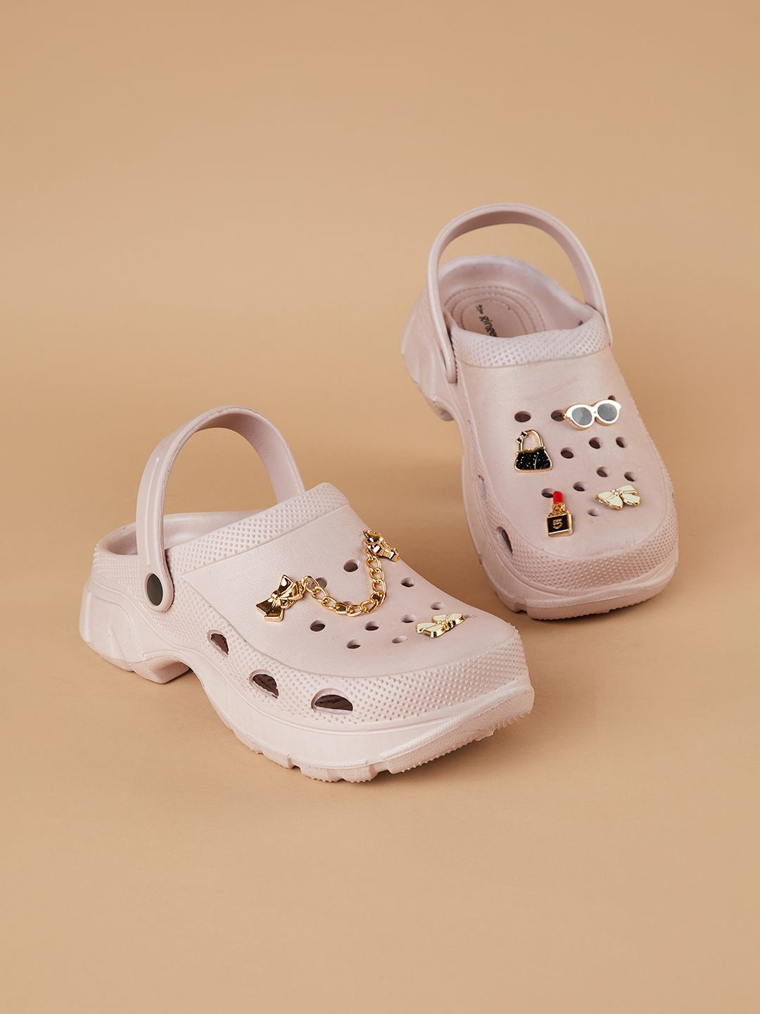 Ginger by Lifestyle Women Embellished Clogs
