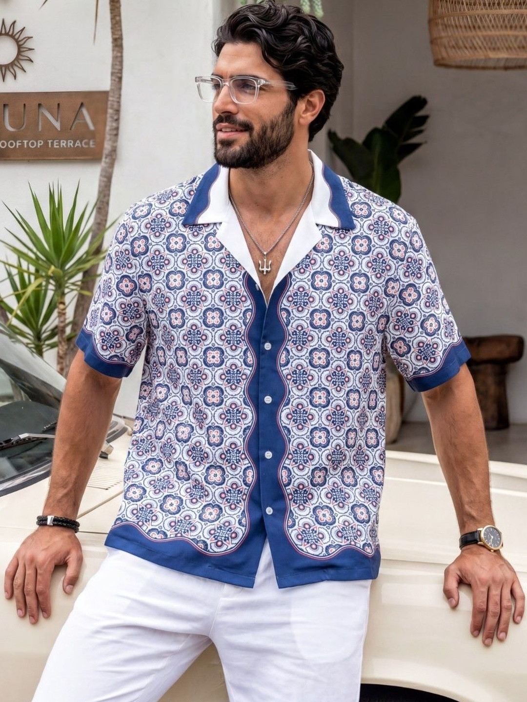 Stenfia Men Relaxed Printed Casual Shirt