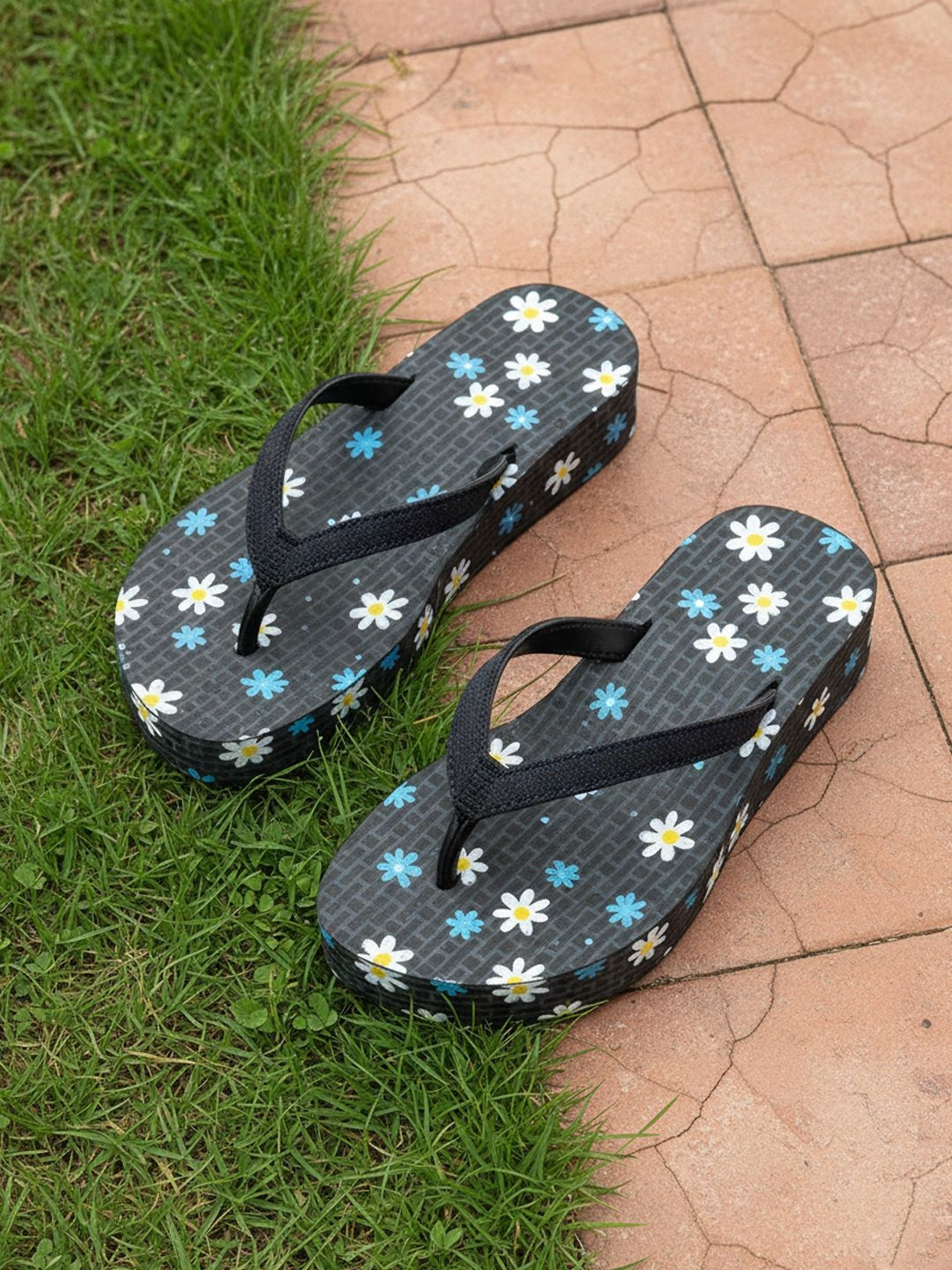 Khadims Women Printed Thong Flip-Flops