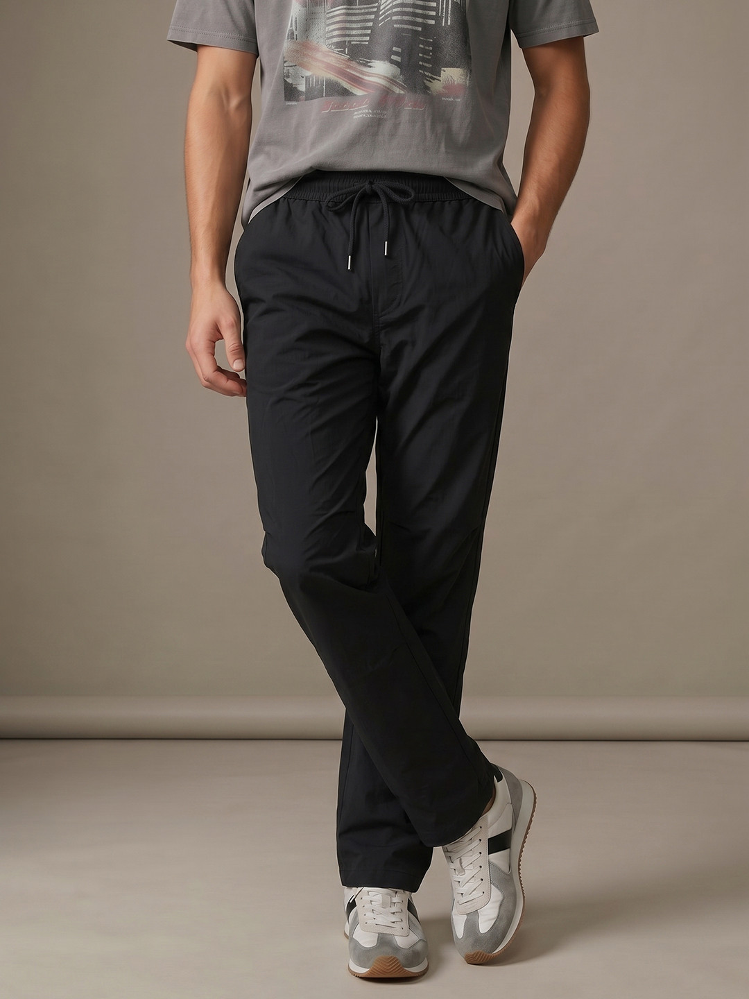 glitchez Men Straight Fit Pure Cotton Trousers