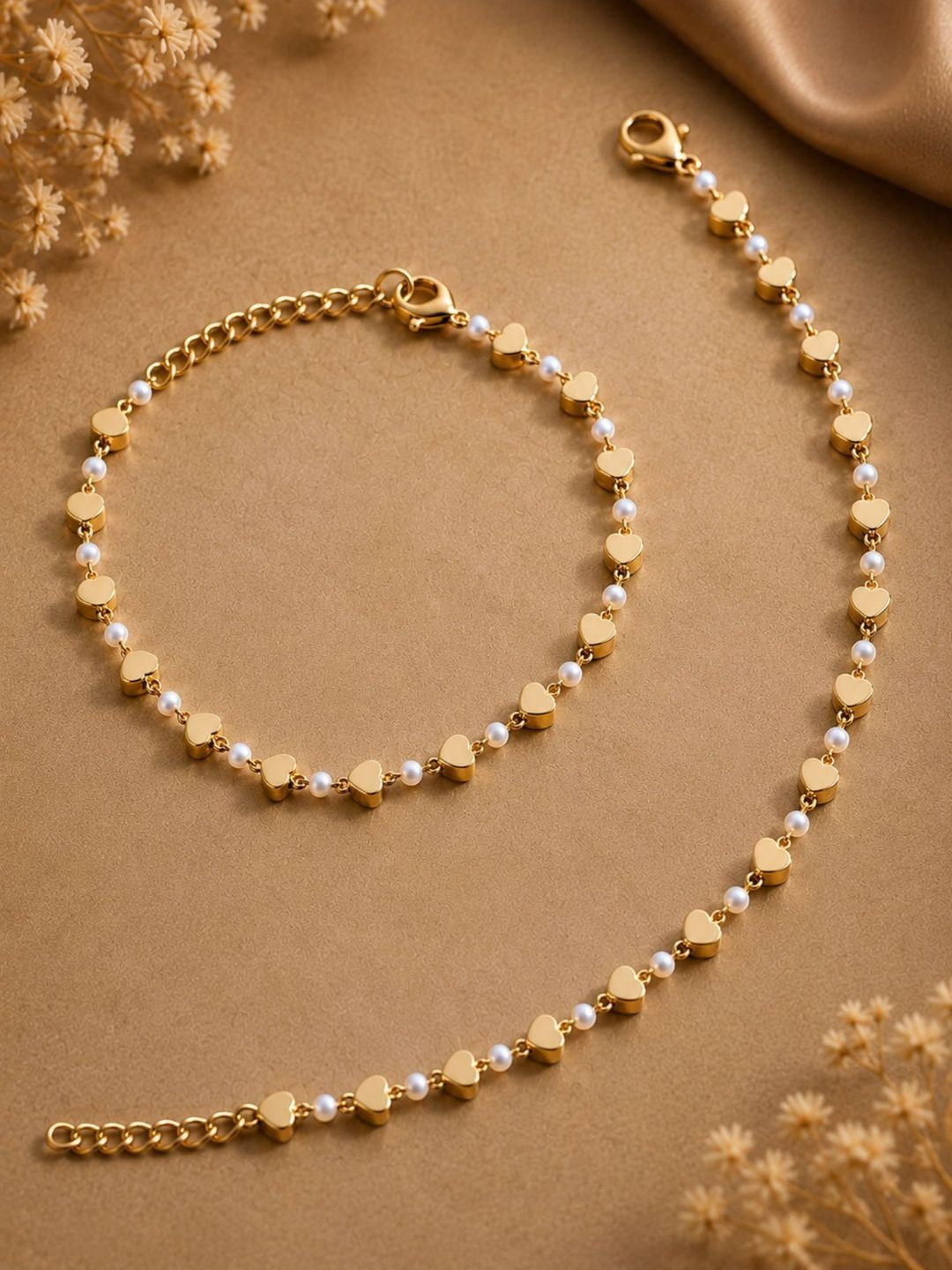 VIRAASI Set Of 2 Gold Plated Beaded Heart Shaped Detail Anklets