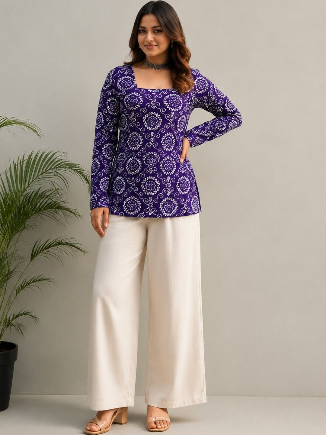 Roopmytra Ethnic Motifs Printed Square Neck Kurti