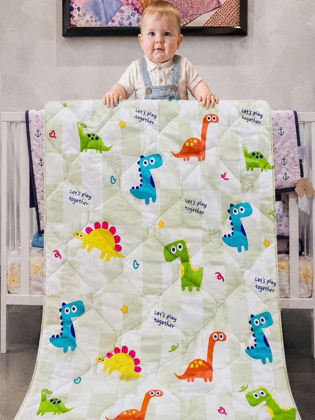 Aura Multicoloured Cartoon Characters Microfiber Mild Winter 150 GSM Quilt
