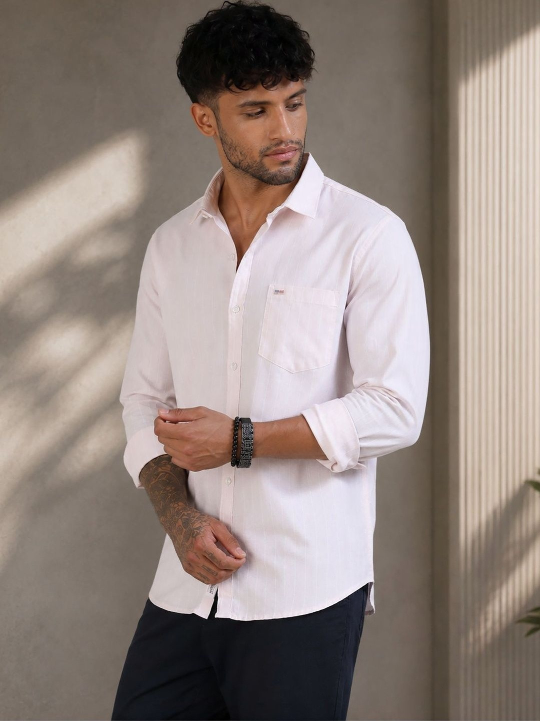 U.S. PITCHERS Men Regular Fit Vertical Striped Cotton Casual Shirt