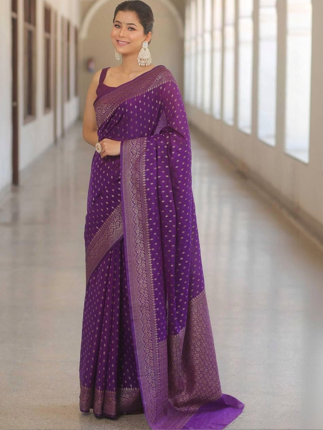 SAPTAVI Woven Design Zari Silk Blend Designer Banarasi Saree