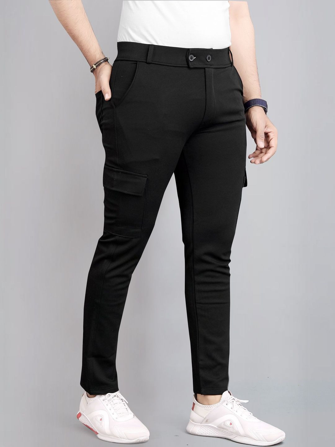 COMBRAIDED Men Slim Fit Mid-Rise Cargos