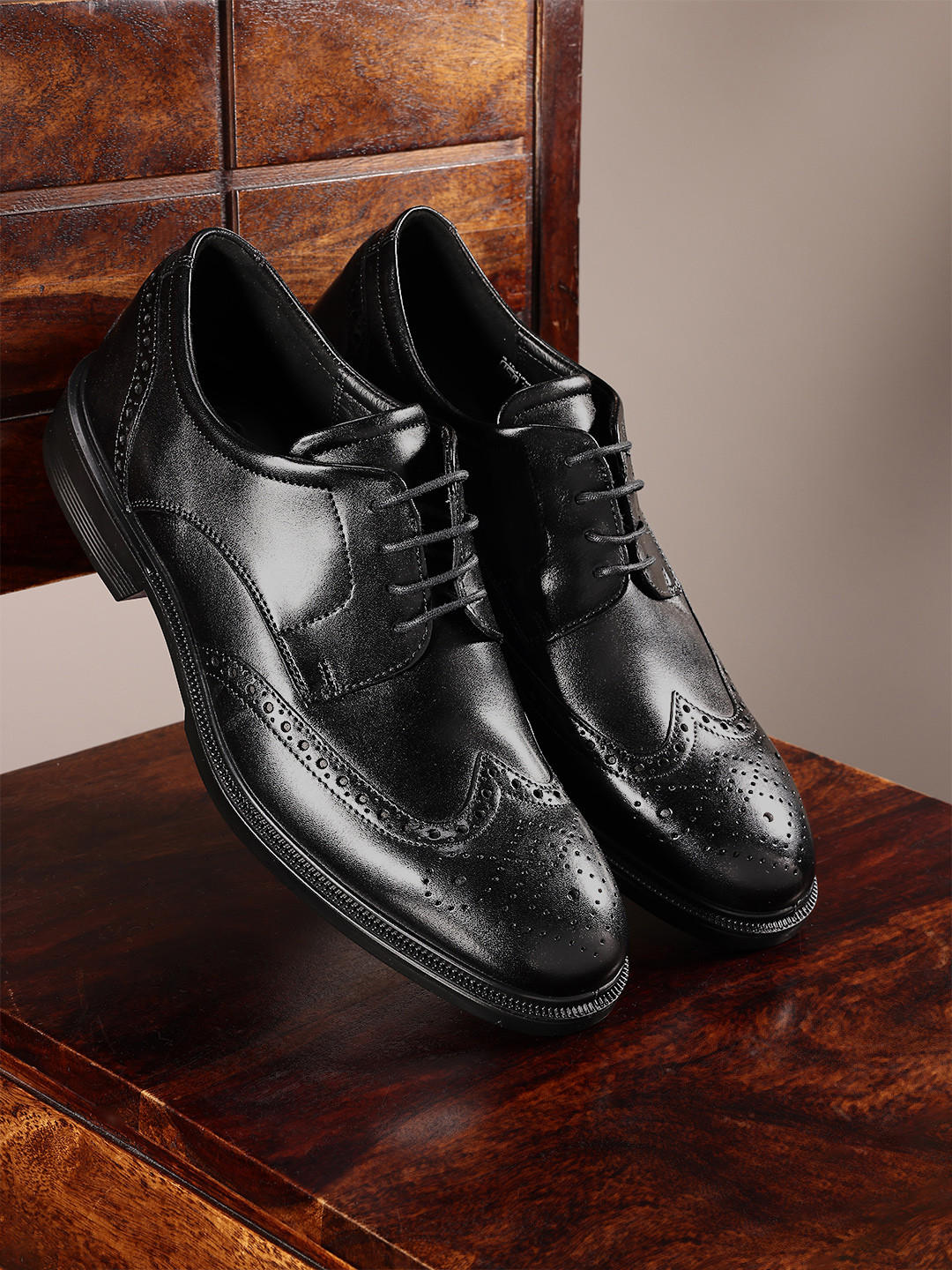 ECCO Lisbon Men Formal Brogues