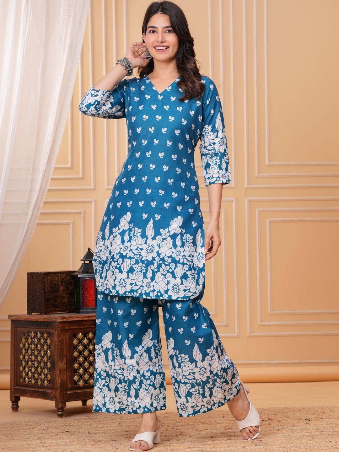 EMPIRE STYLE Floral Printed Tunic with Palazzos