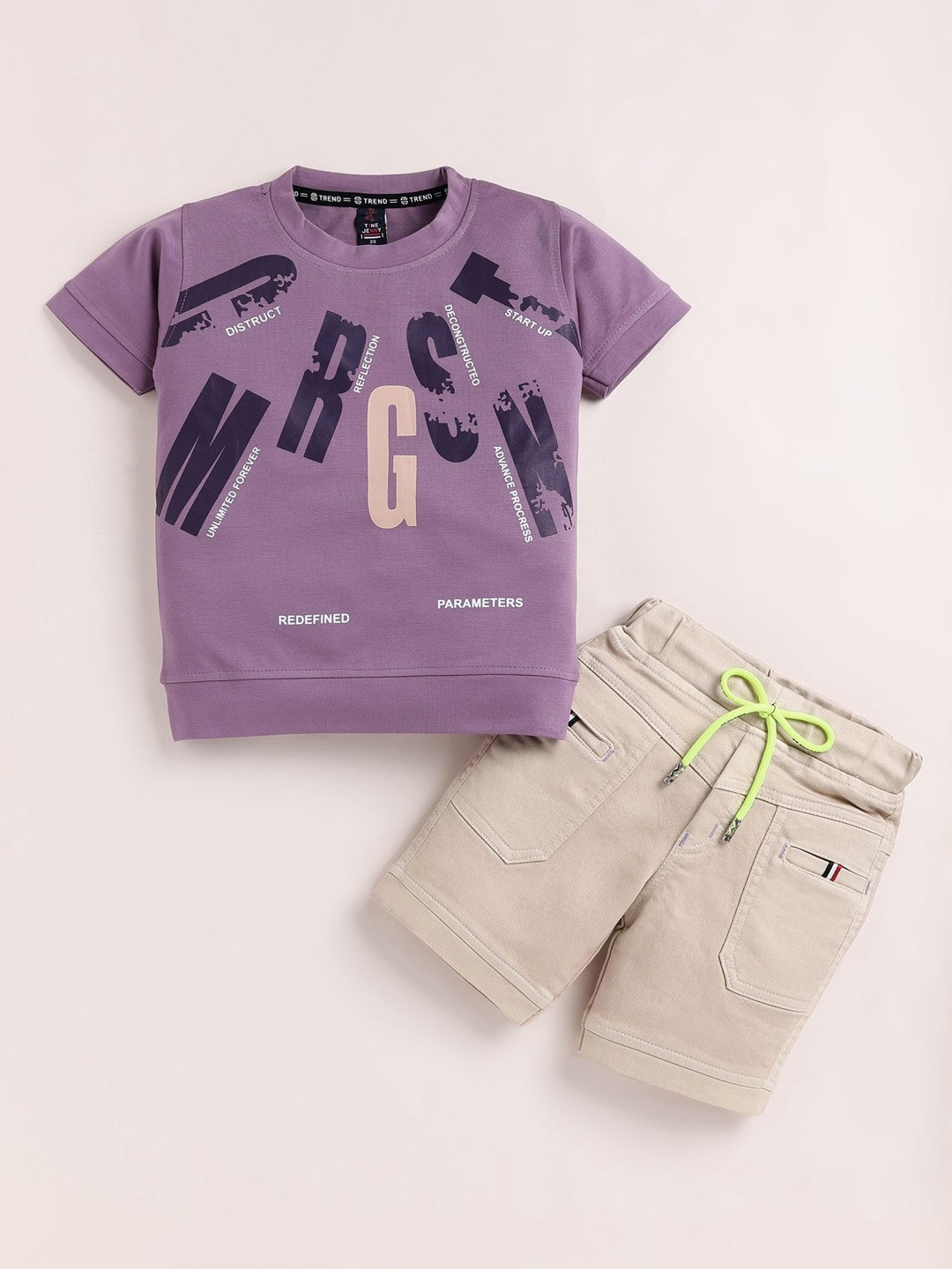 TINI JENNY Boys Printed T-shirt with Shorts