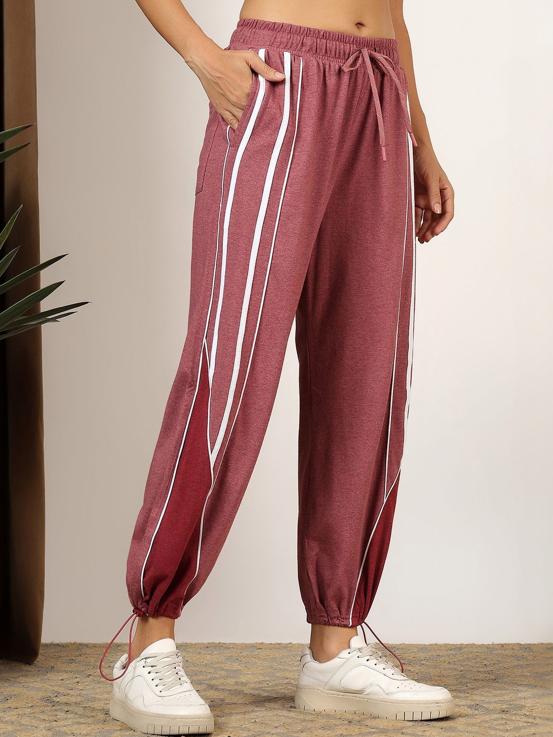 AKTIO Women Baggy Training Joggers