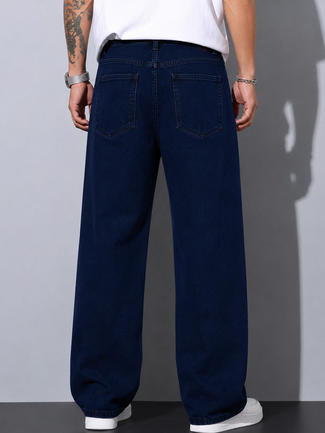 LEVORCE Men Relaxed Fit Mid-Rise Stretchable Jeans