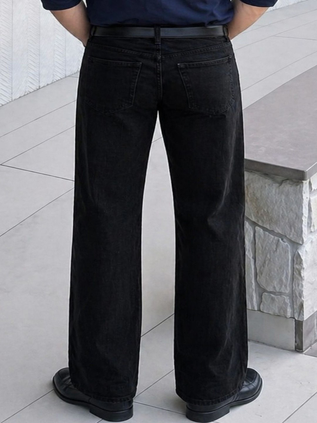 LEVORCE Men Relaxed Fit Mid-Rise Stretchable Jeans