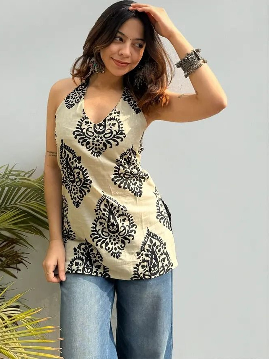 SAICHA Ethnic Motifs Printed Halter Neck Pure Cotton Kurti