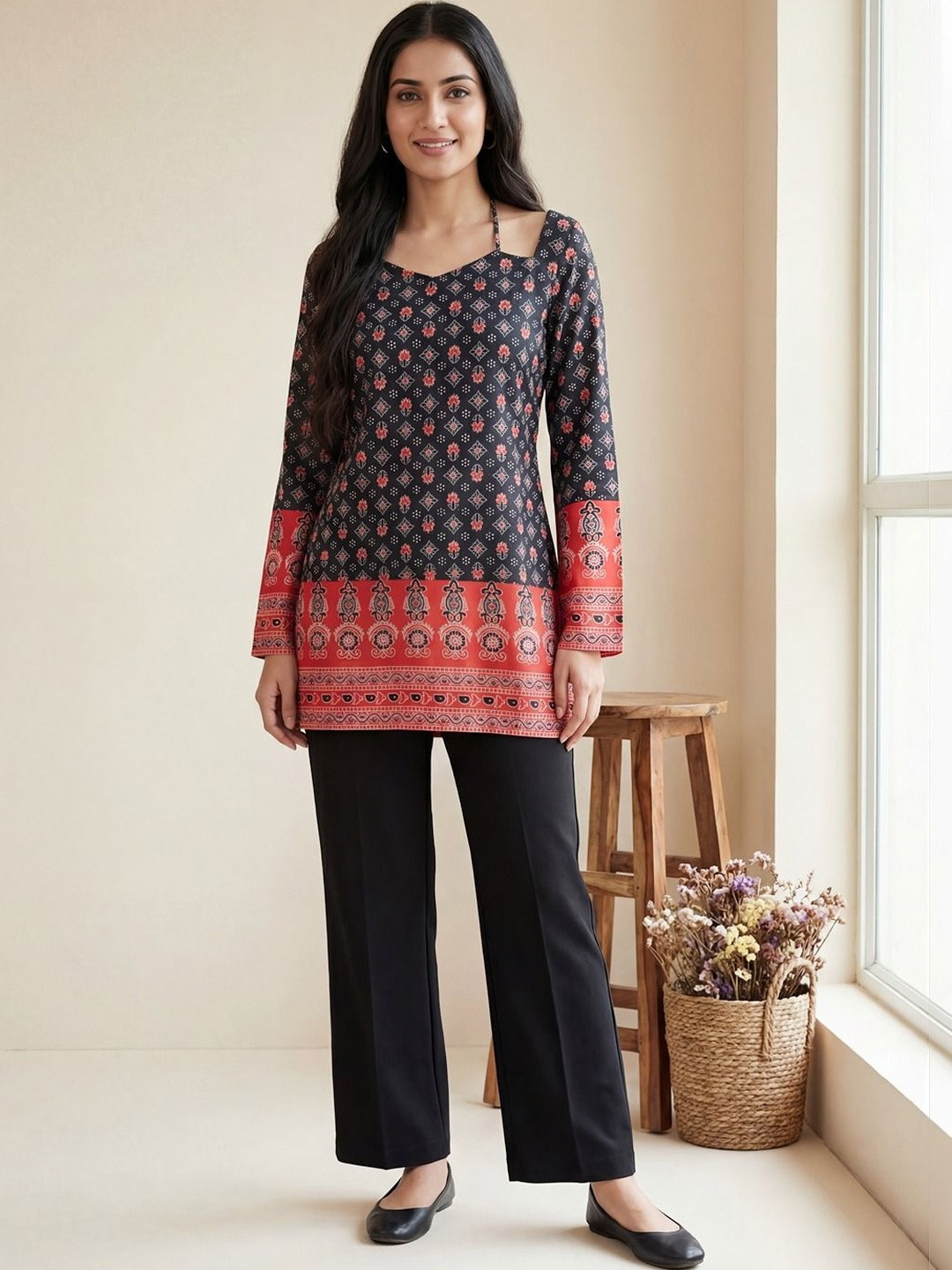 LARISHA Print Ethnic Top
