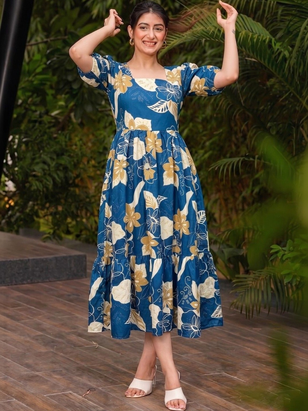 HARIKS Floral Print Puff Sleeve A-Line Midi Dress