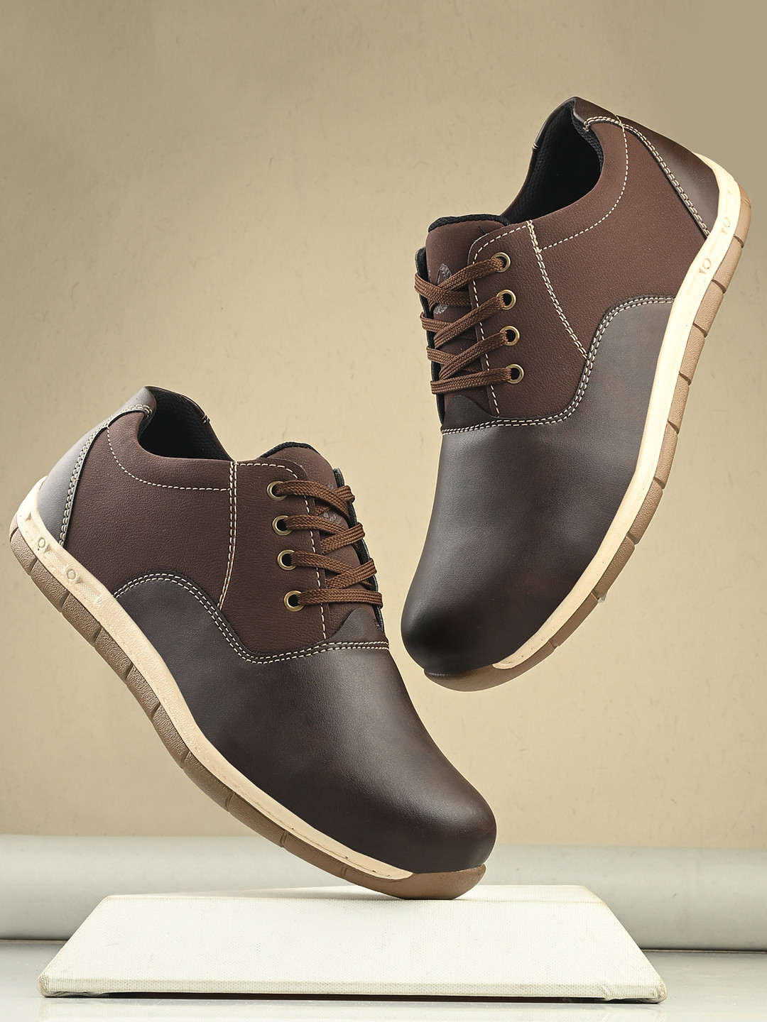 Vellinto Men Derbys Casual Shoes