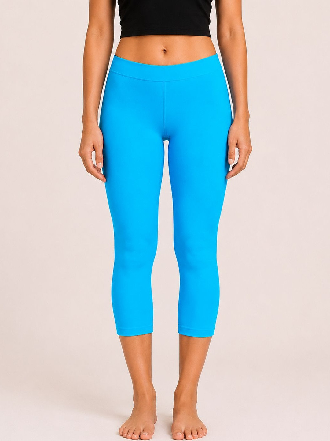 LYCOT Women Regular Fit Mid-Rise Swim Capri