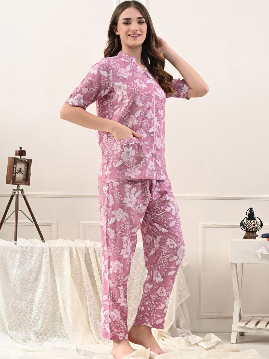TREND ME Women Printed Night suit