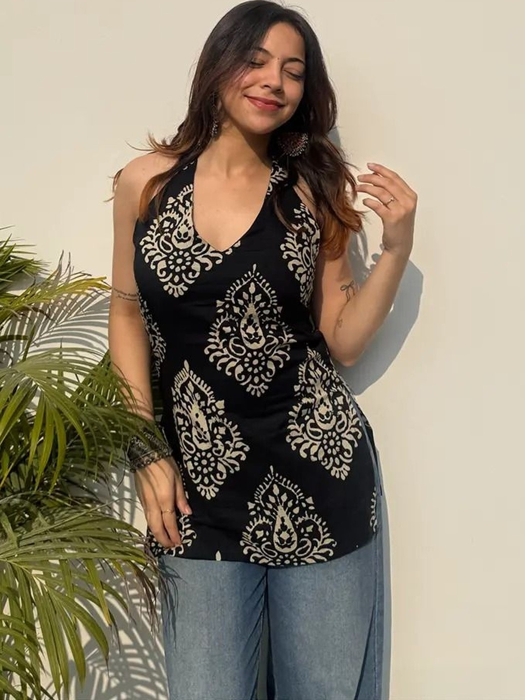 SAICHA Ethnic Motifs Printed Halter Neck Pure Cotton Kurti