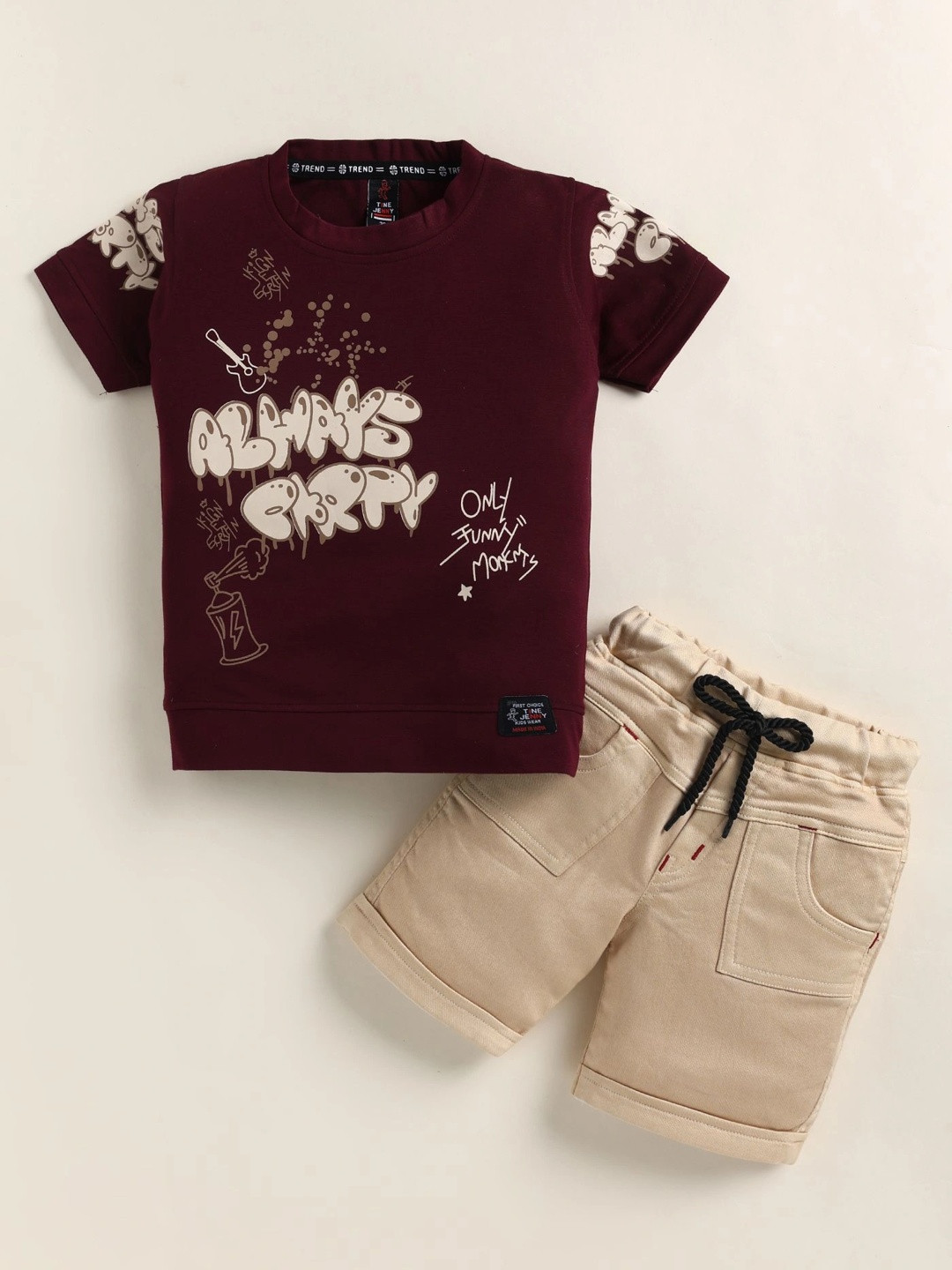 TINI JENNY Boys Printed T-shirt with Shorts