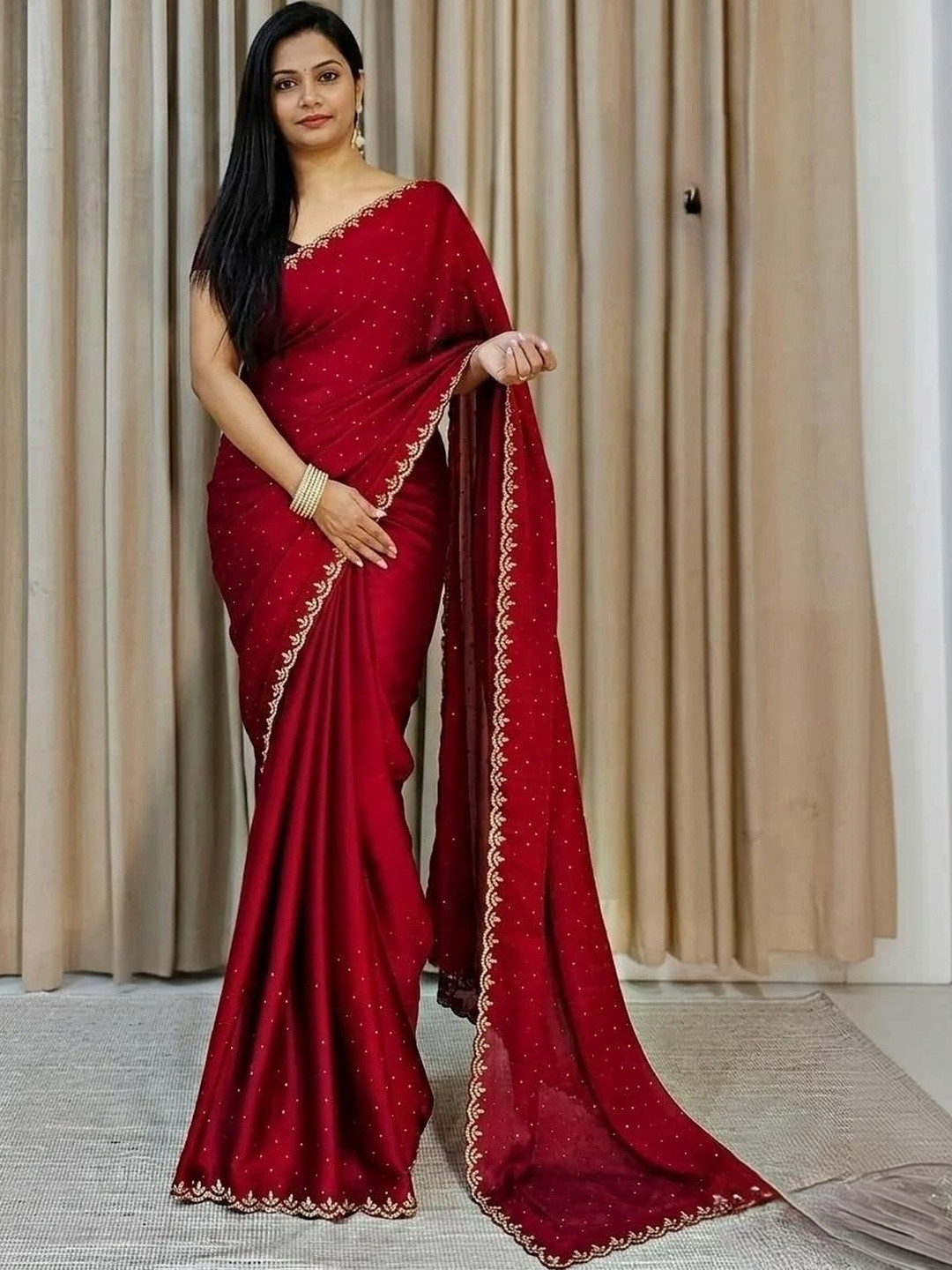 ANIRAV Floral Embroidered Poly Chiffon Saree