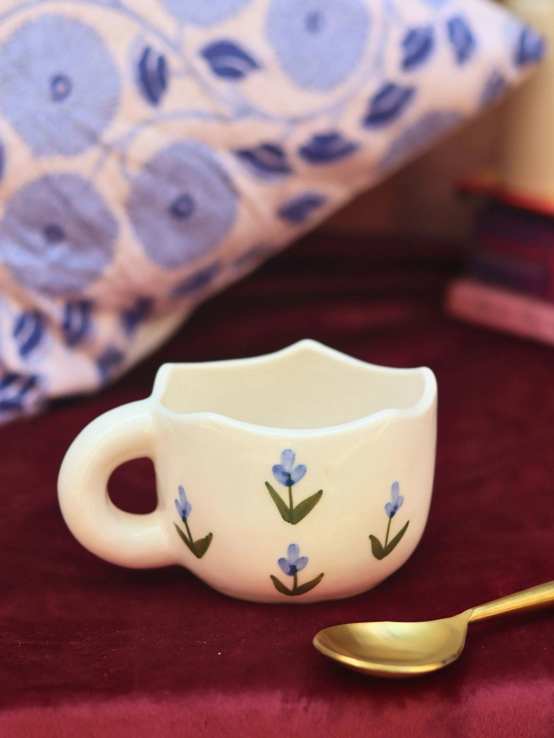 WEAVING HOMES White & Blue Handcrafted and Hand Painted Printed Ceramic Glossy Mugs Set of Cups and Mugs