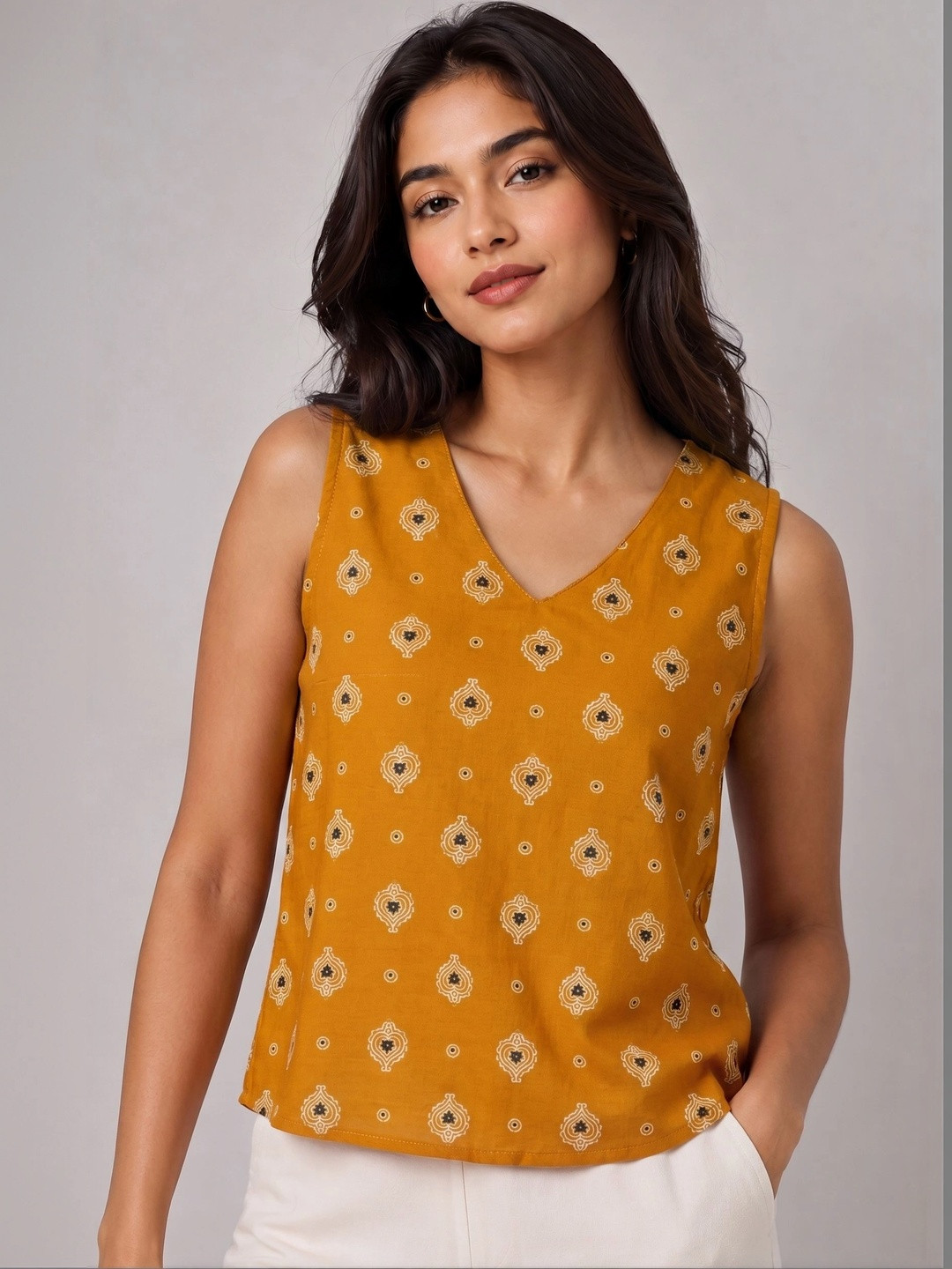kintu parantu Print Ethnic Top