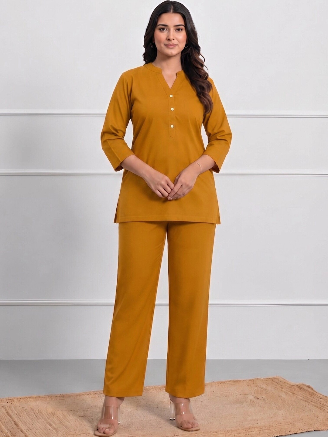 Moirai Mandarin Collar Three-Quarter Sleeves Pure Cotton Top With Trouser