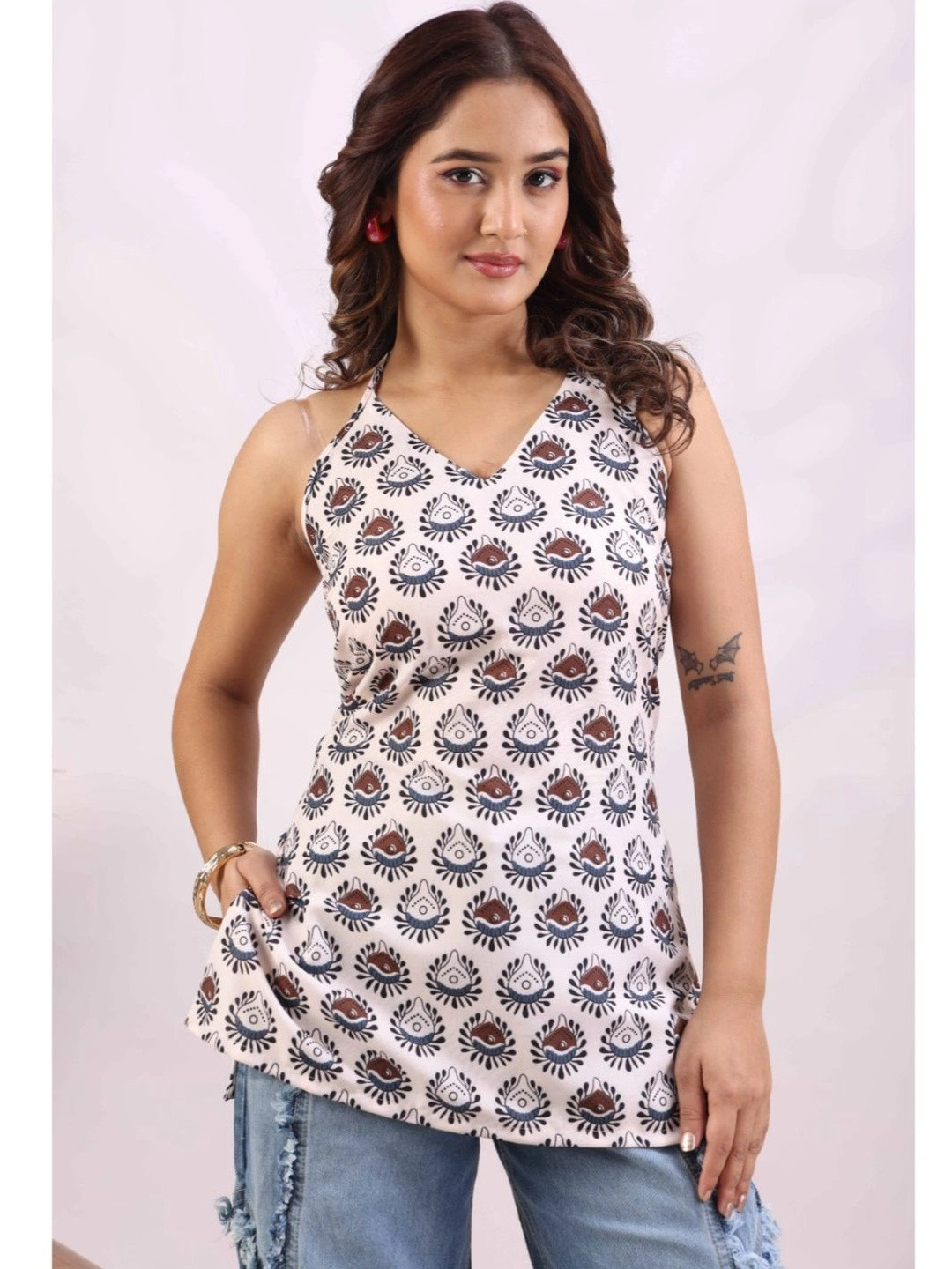 DIGILINE Ethnic Motifs Printed Halter Neck Kurti