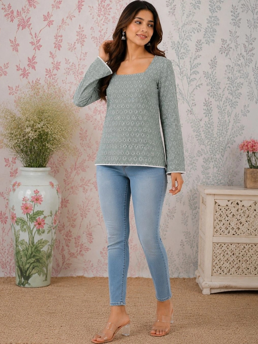 Roopmytra Ethnic Motifs Printed Square Neck Kurti