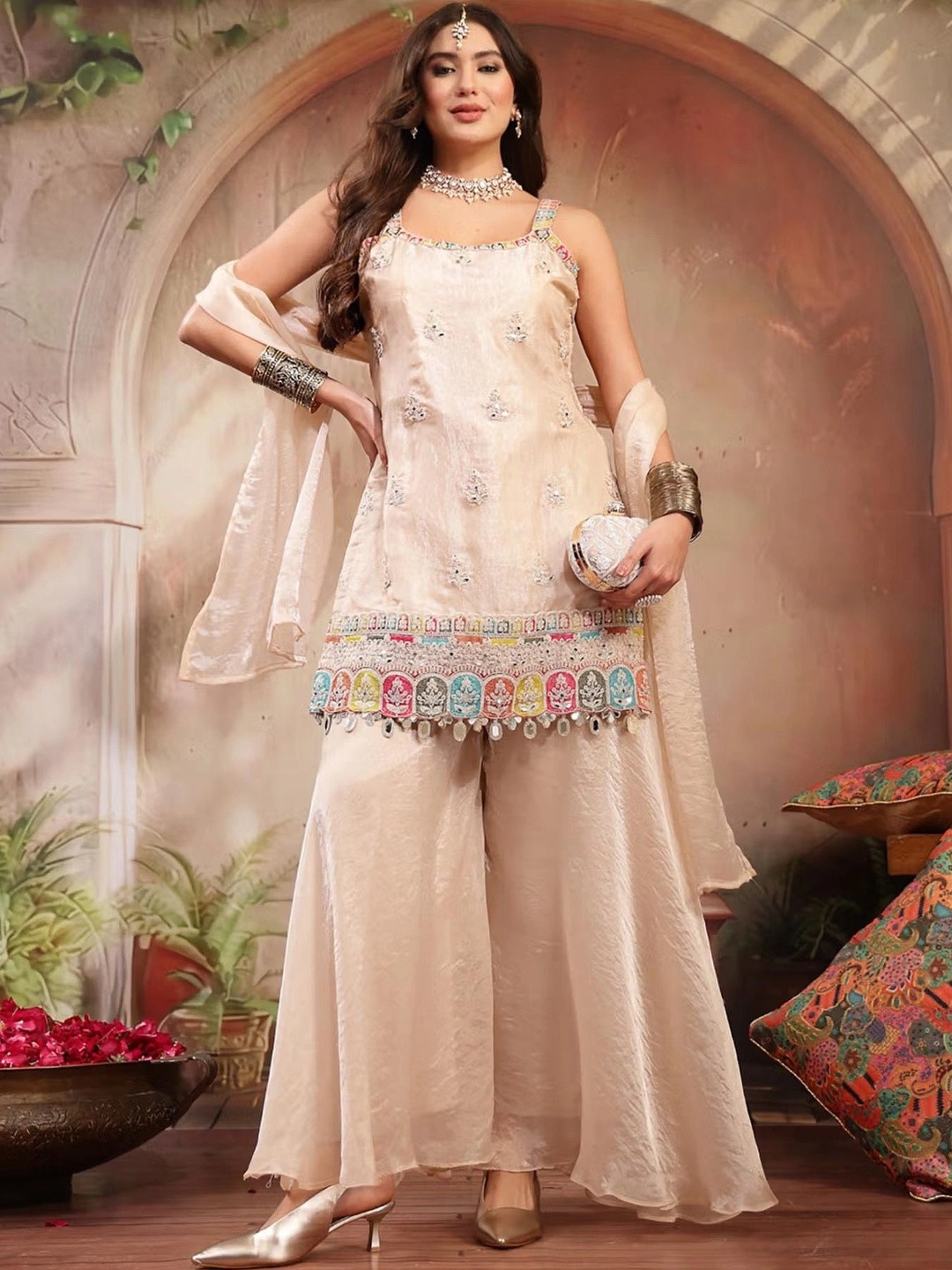 HAMSIKA Women Ethnic Motifs Embroidered Regular Mirror Work Kurta with Sharara & With Dupatta