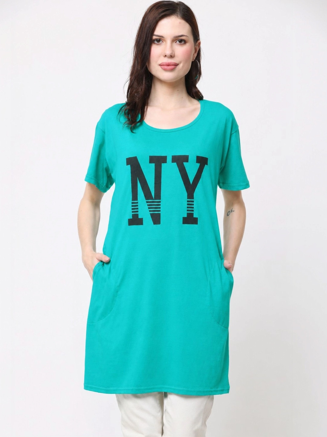 DDASPRATION Women Typography Printed Pockets T-shirt