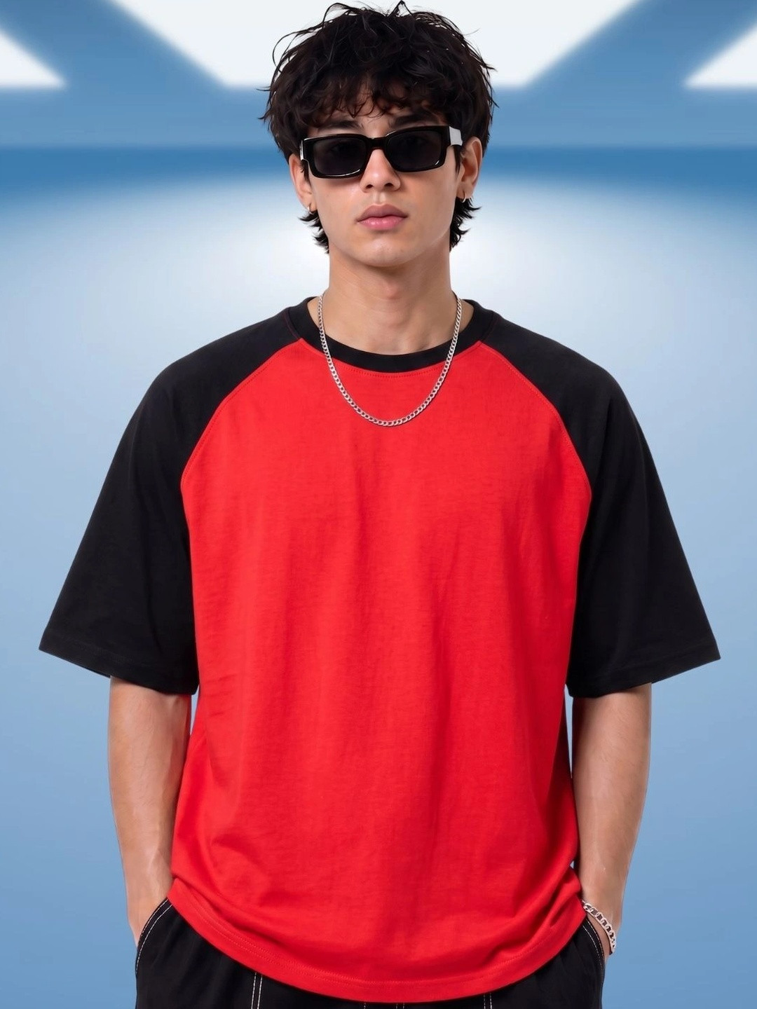 MEG FASHION Men Colourblocked T-shirt