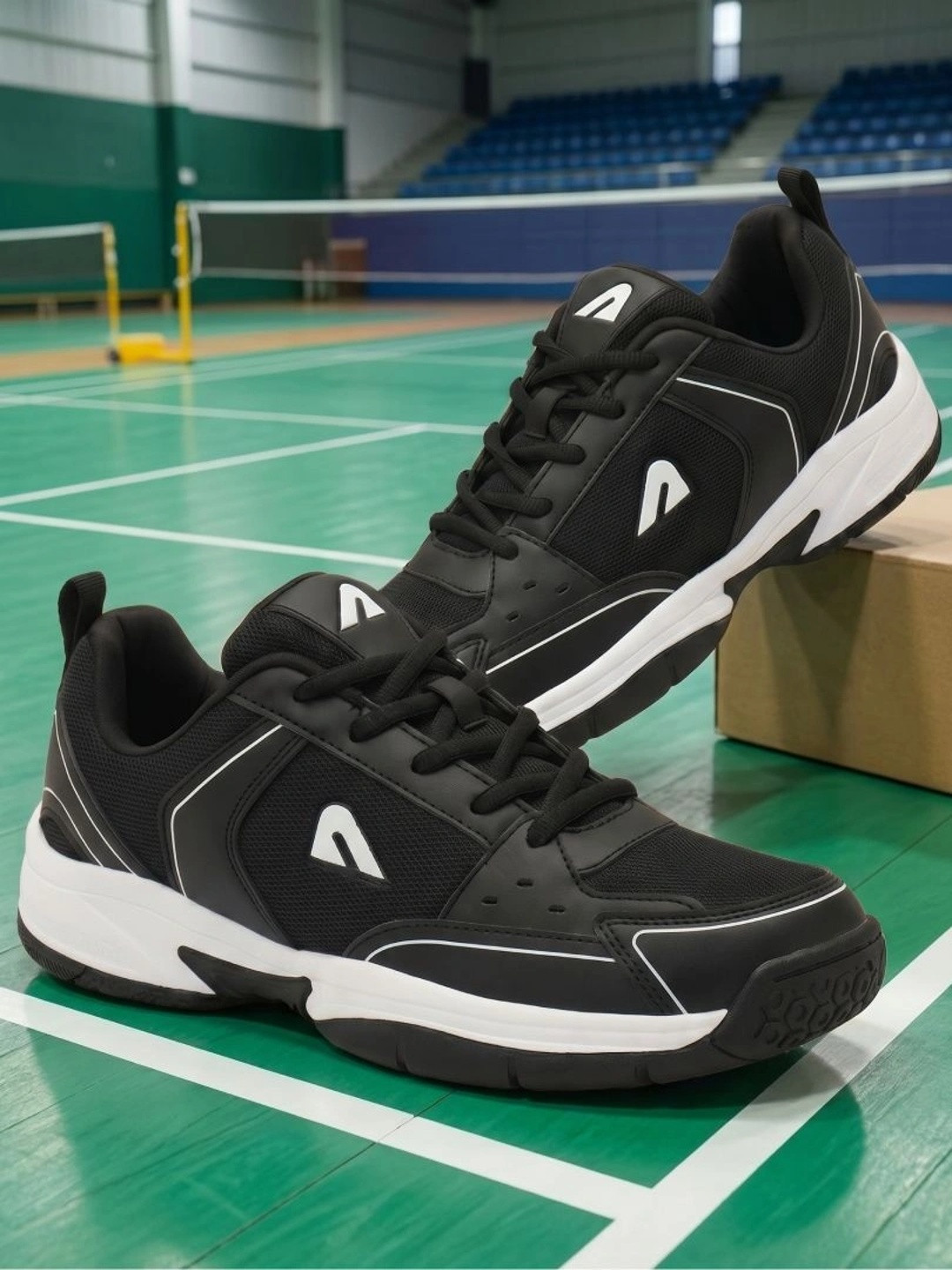 BOLDFIT Men Lightweight Non-Marking Court Badminton Shoes