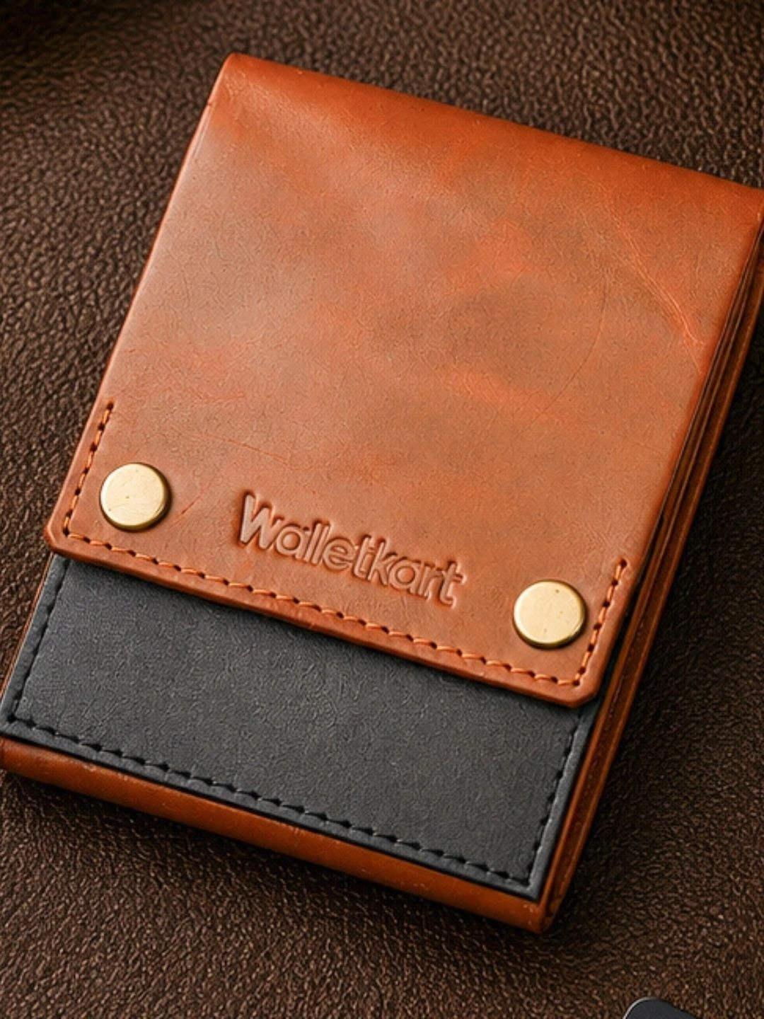 WALLETKART Men Colourblocked Leather Two Fold Wallet