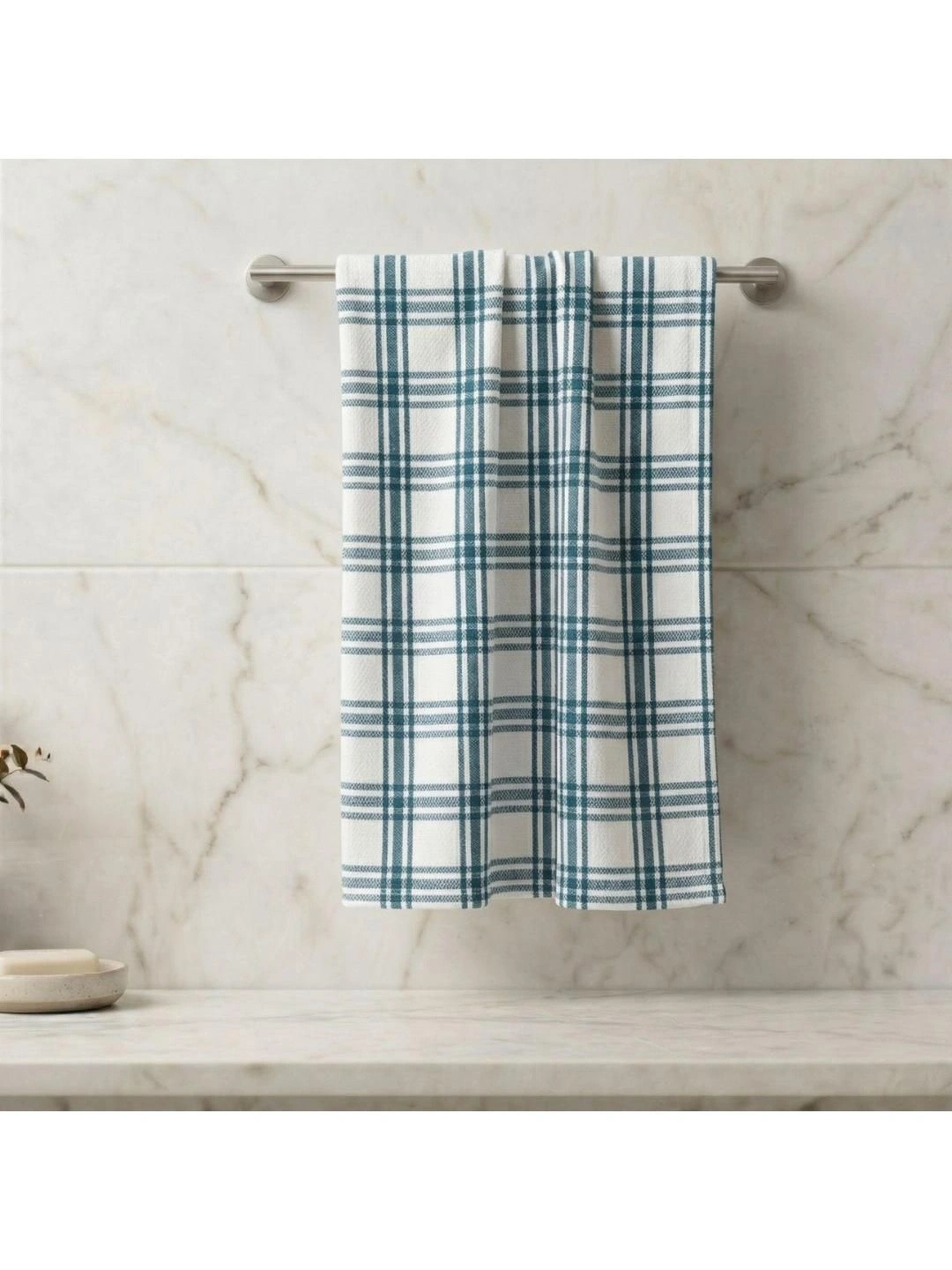 Myntra Elegant Homes Ultra Absorbent 210GSM Skin Friendly Adult Regular Bath Towel-30x59In