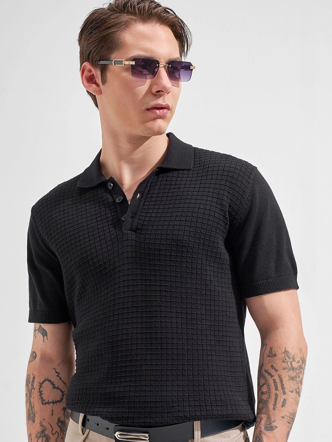 HIGHLANDER Men Relaxed Fit Black Round Neck Half Sleeve Drop Shoulder Self Design Tshirts
