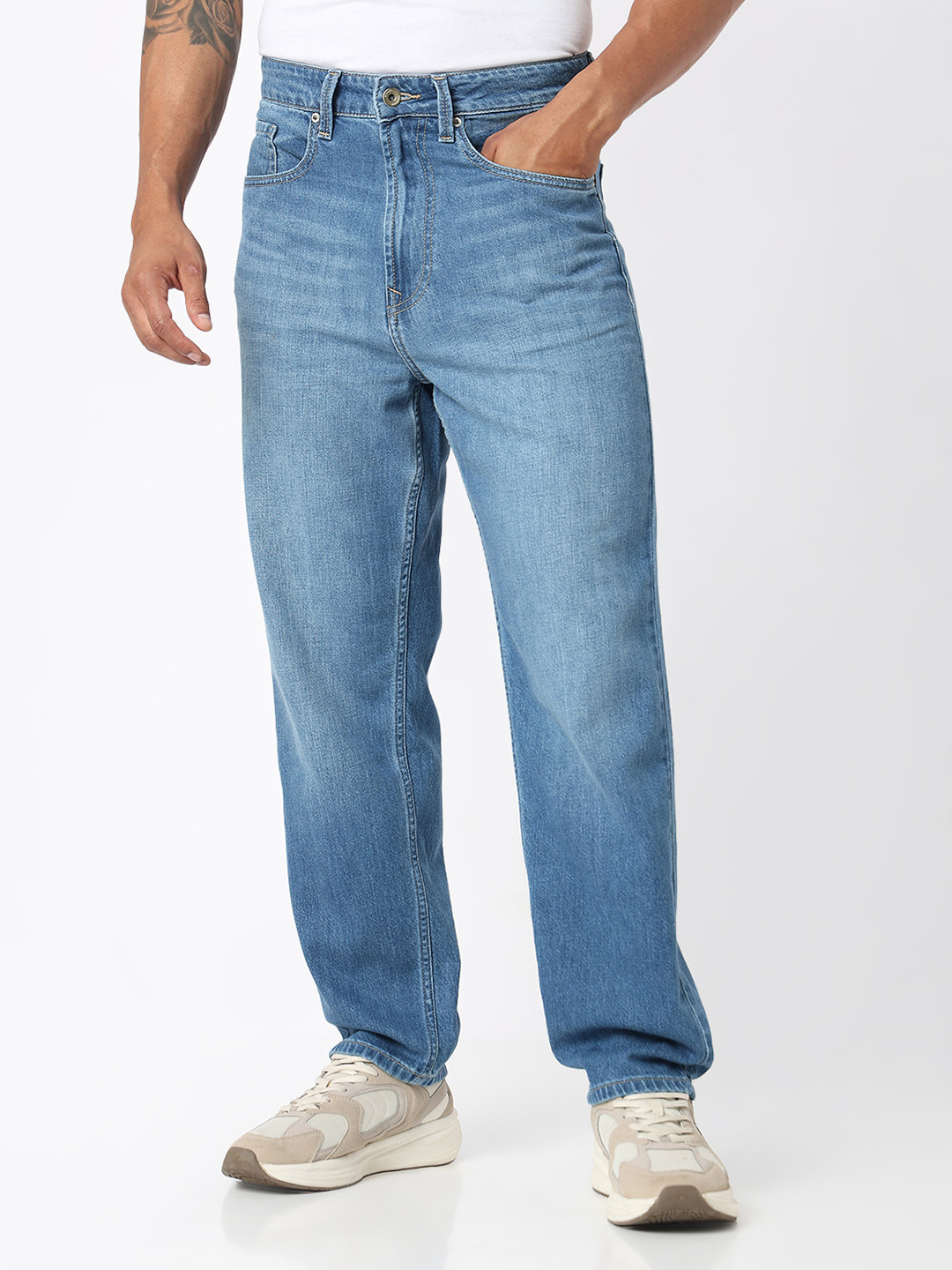 Spykar Men Renato Mid Rise Loose Fit Mid Blue Jeans