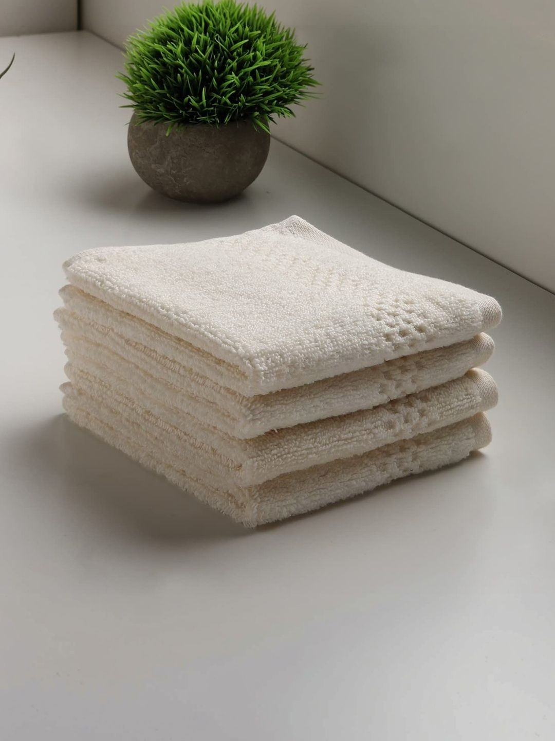 SPACES Beige 4 Pieces 450 GSM Cotton Face Towels