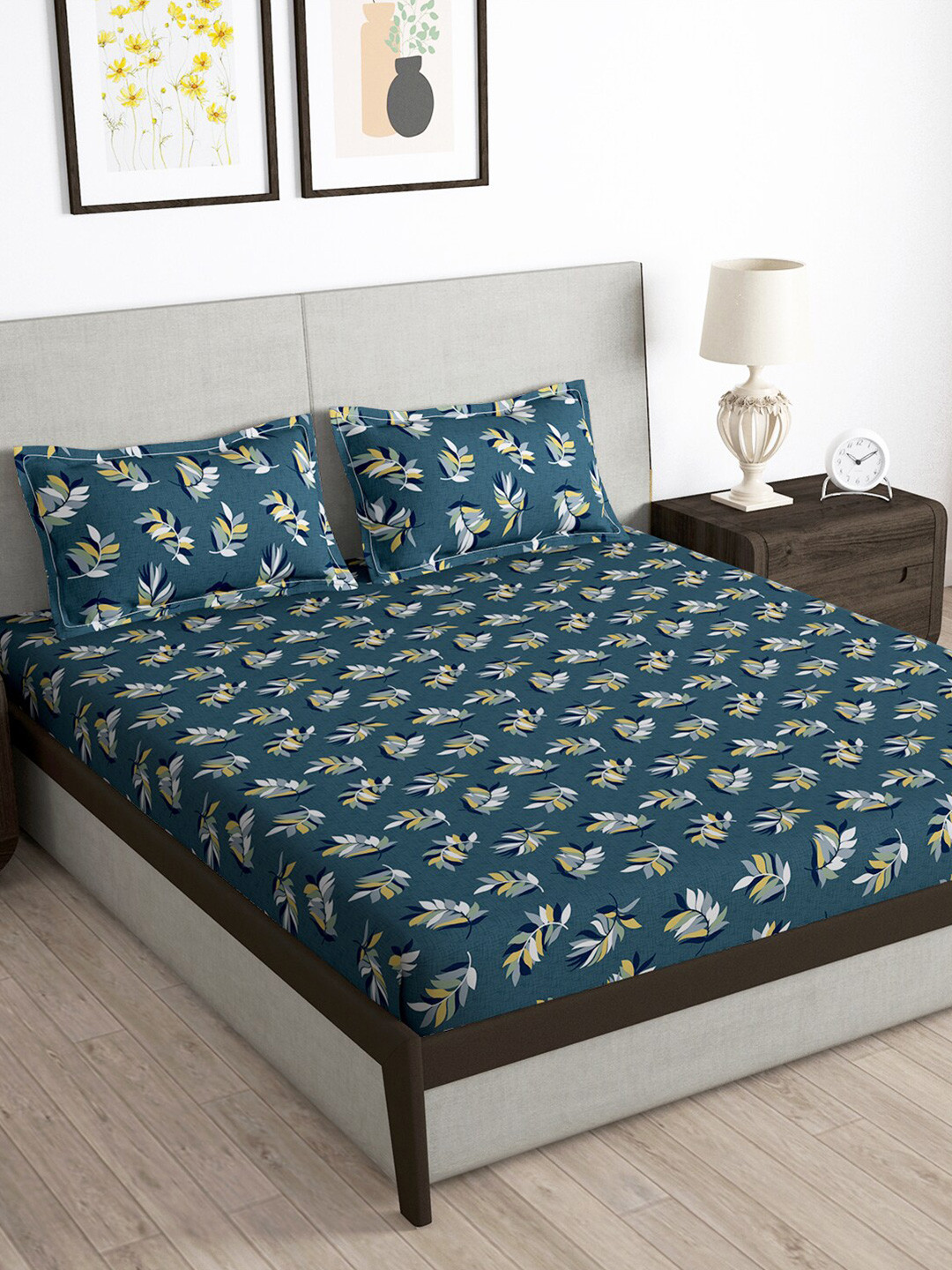 Story@home Grey & Blue Floral 160 TC Queen Bedsheet with 2 Pillow Covers