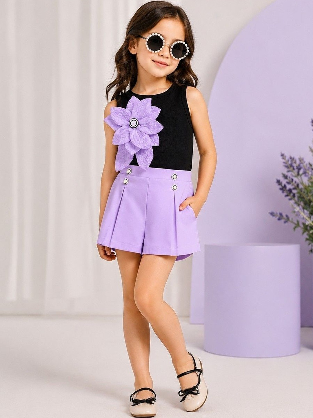 Jhilik Garments Girls Embellished Top with Shorts