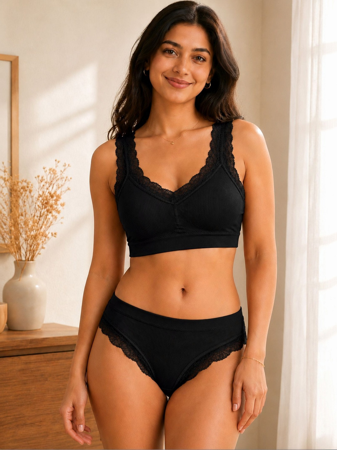 BLESSICA Lace Heavily Padded Low-Rise Lingerie Set
