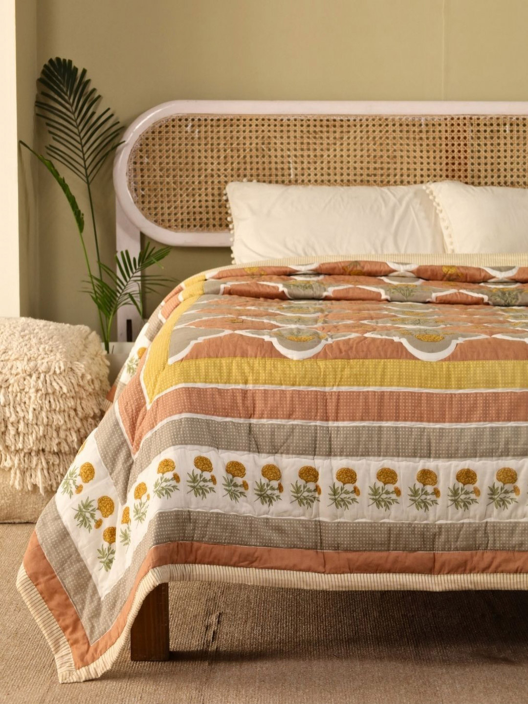 Peepul Tree Teal Ethnic Motifs Printed 300 GSM Cotton AC Room Double Queen Bed Quilt