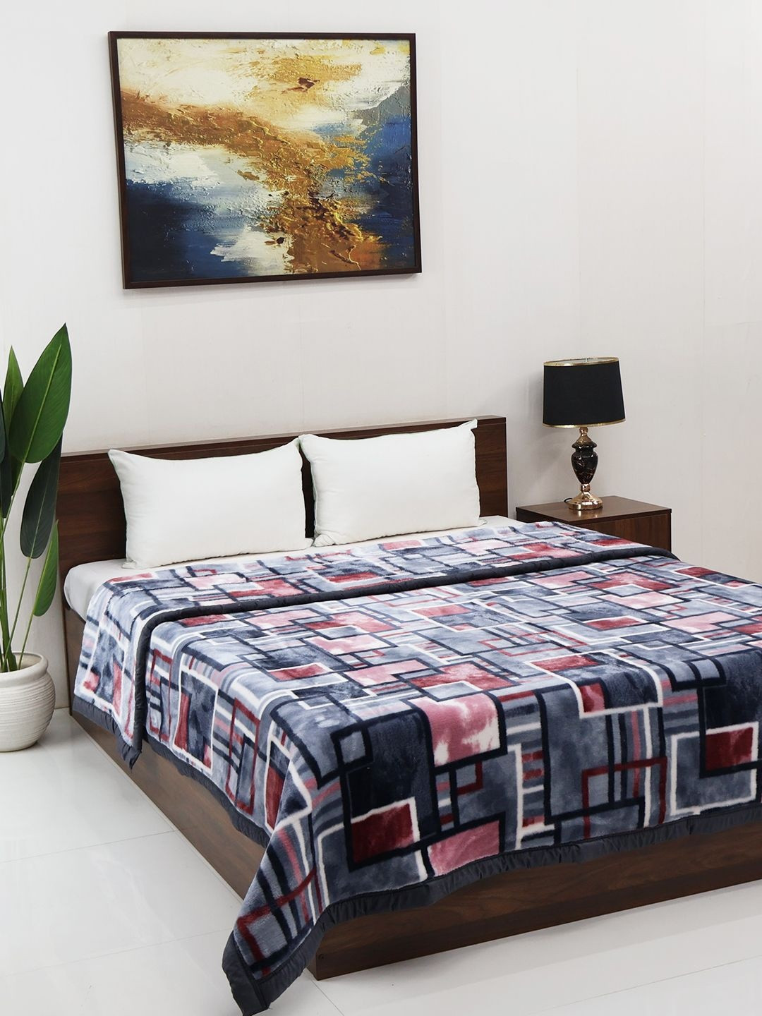 BOMBAY DYEING Pink & Grey Geometric Heavy Winter Blanket