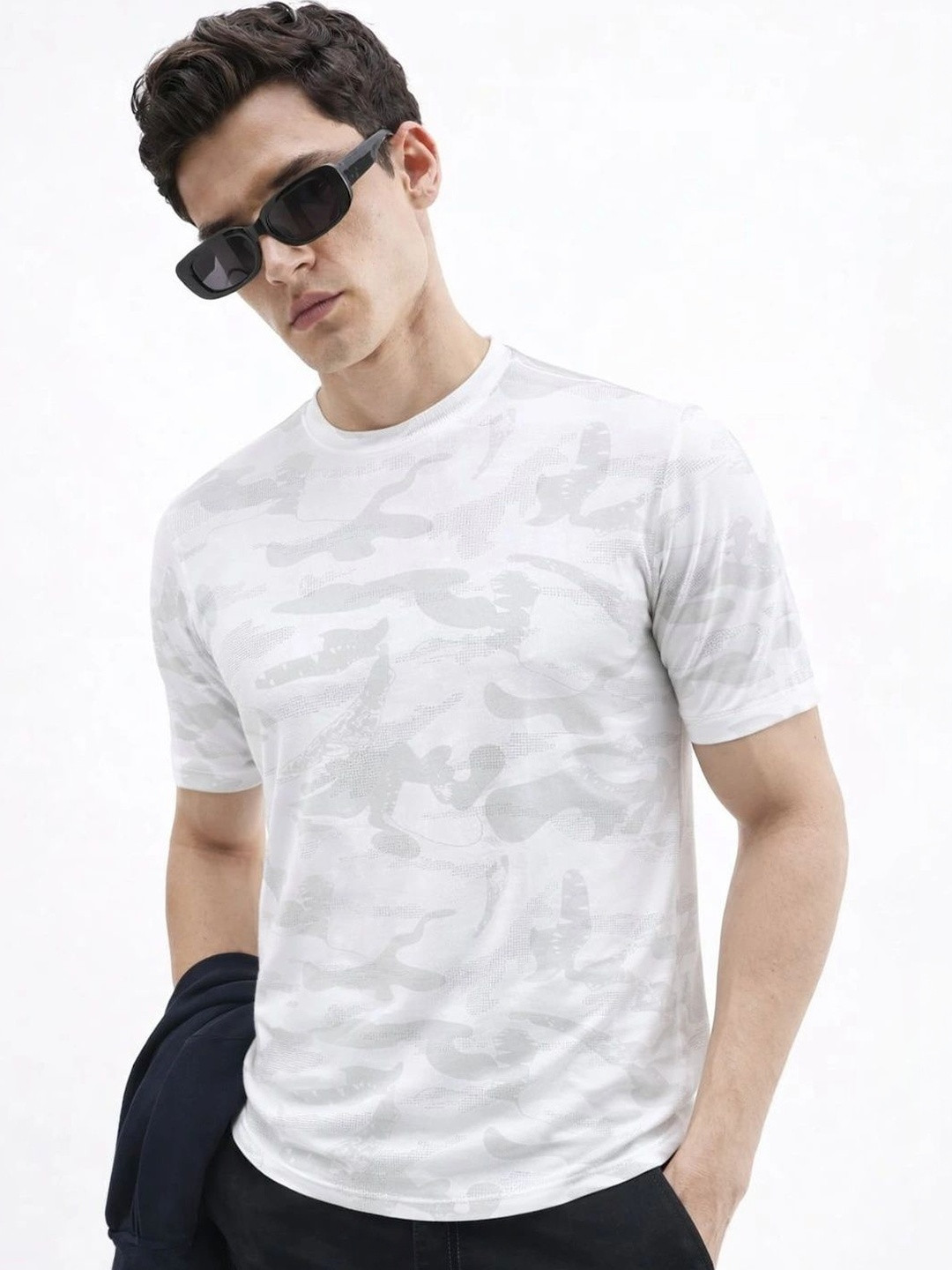 Klub Fox Men Camouflage Printed Round Neck T-shirt
