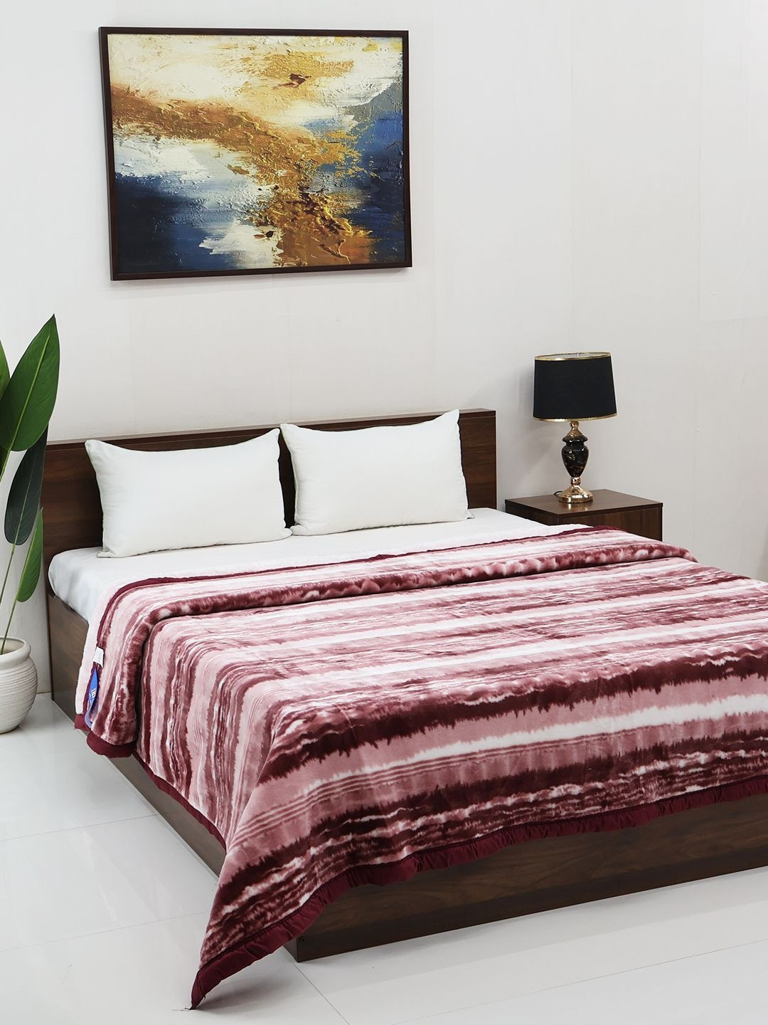 BOMBAY DYEING Maroon & Maroon Heavy Winter Blanket