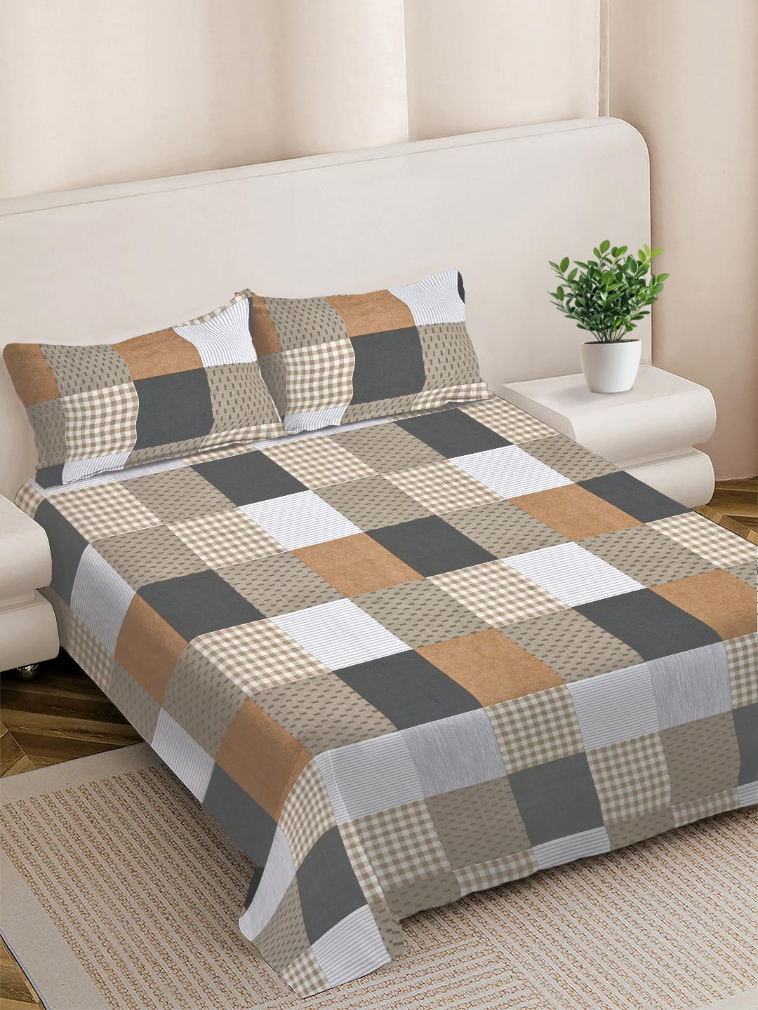 FABINALIV Multicoloured Geometric 300 TC King Bedsheet with 2 Pillow Covers