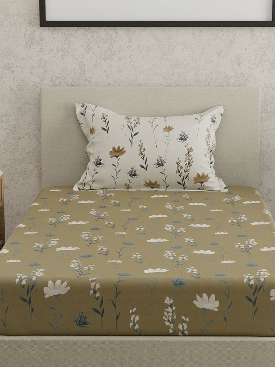 Huesland Multicoloured Floral 144 TC Single Bedsheet with 1 Pillow Covers